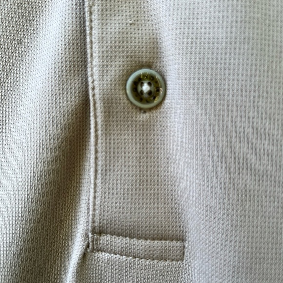 Men’s Grand Slam Performance Golf Polo Size Large Tan with Black Shirt - Picture 3 of 9